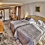 Otel Meg-lozenetz Sofya