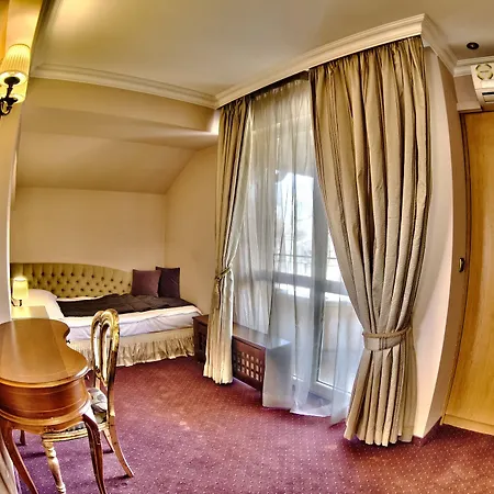 Hotel Meg-lozenetz