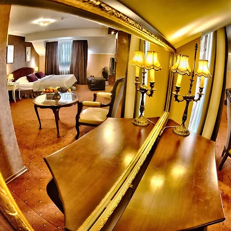 Hotel Meg-lozenetz