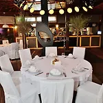 Hotel Meg-lozenetz 3*
