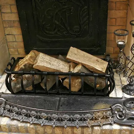 Meg-lozenetz ホテル 3*