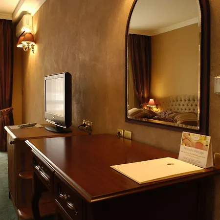 Meg-lozenetz Otel Sofya