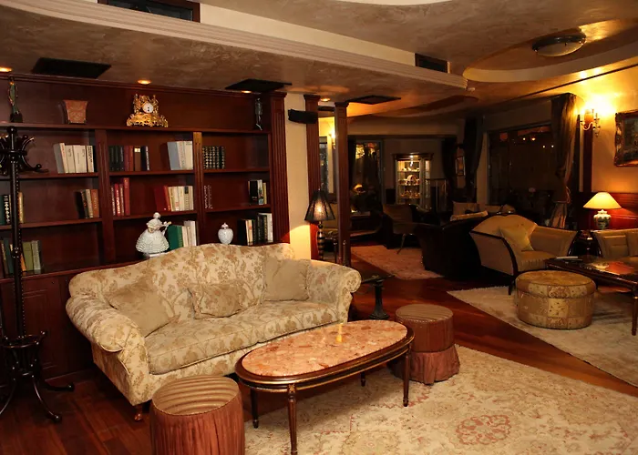 Hotel Meg-lozenetz 3*