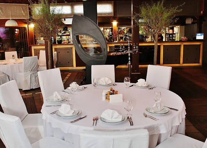 Hotel Meg-lozenetz 3*