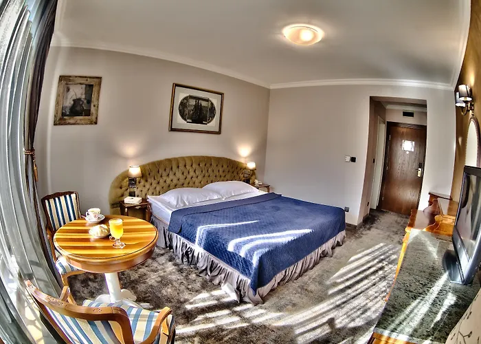 Hotell Meg-lozenetz 3*