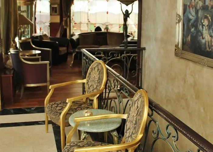 Hotell Meg-lozenetz 3*