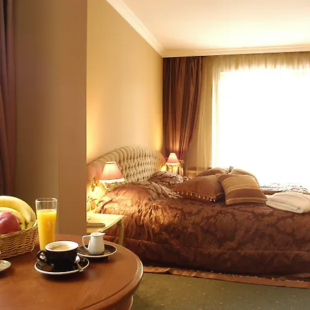 Hotel Meg-lozenetz